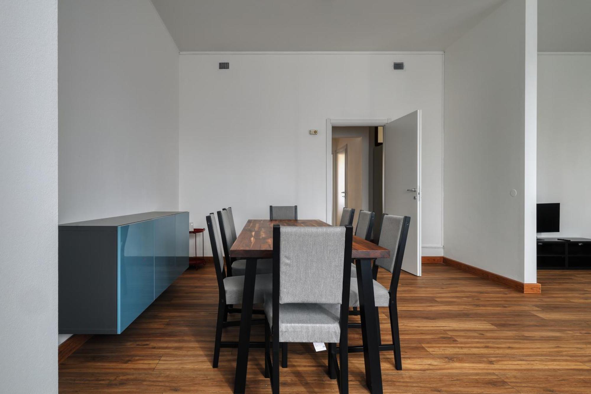 Joivy Chic 3-Bed Flat Near Colonne Di San Lorenzo ميلان المظهر الخارجي الصورة