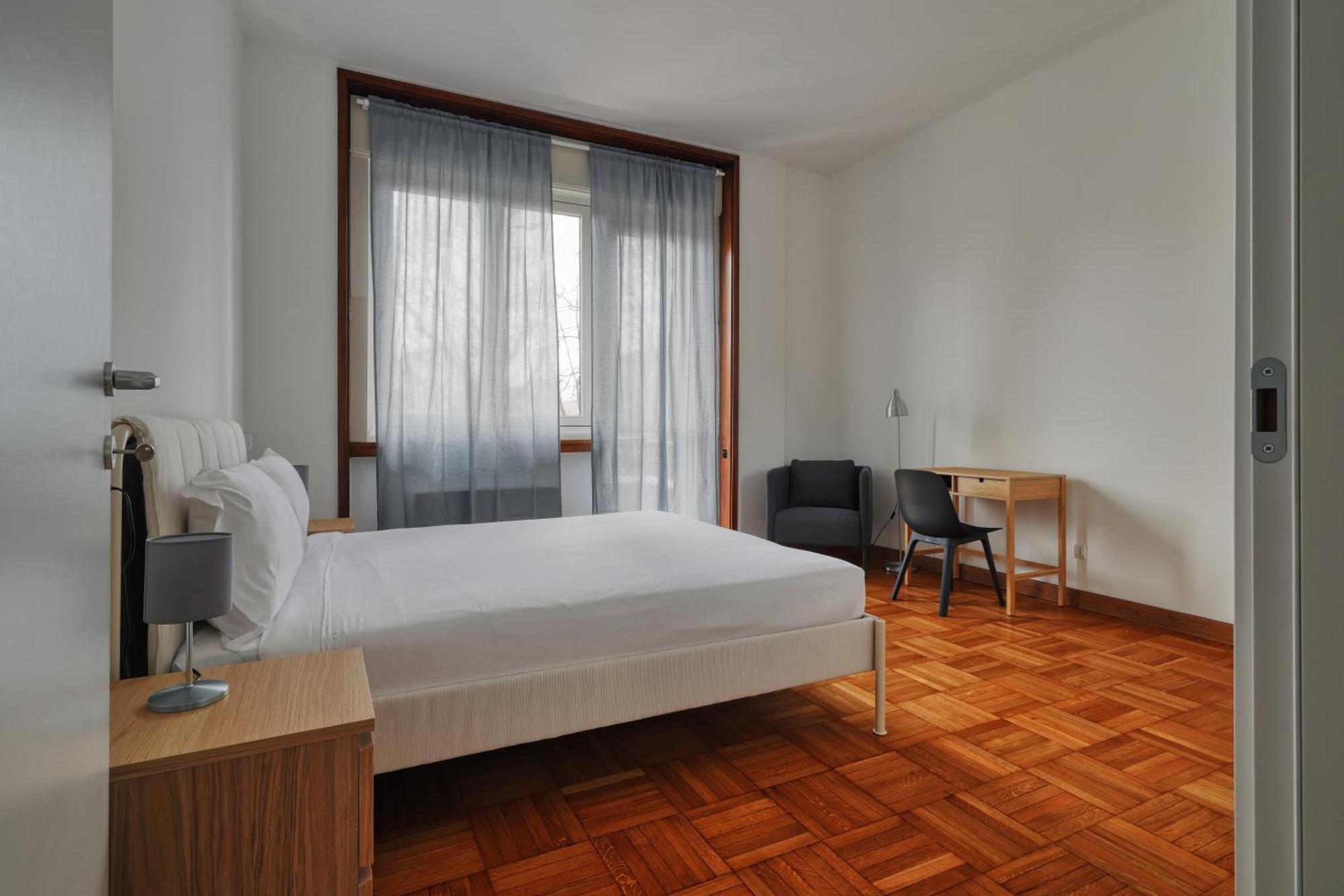 Joivy Chic 3-Bed Flat Near Colonne Di San Lorenzo ميلان المظهر الخارجي الصورة